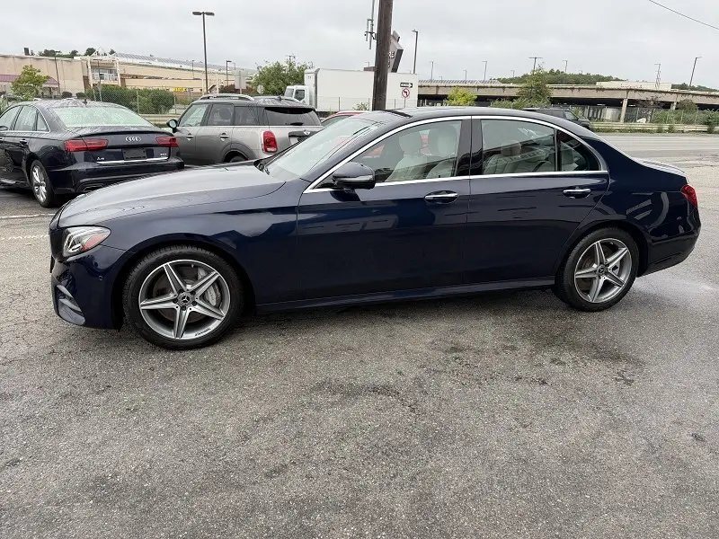 2019 Mercedes-Benz E-Class E450 4MATIC photo 3