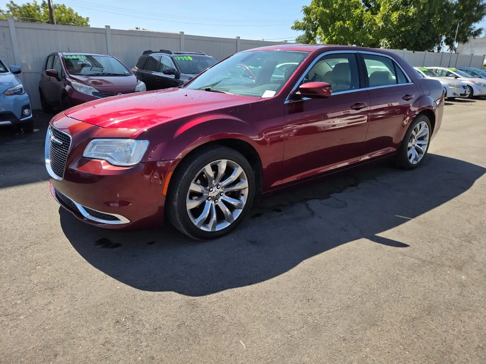 2016 Chrysler 300 Limited's photo