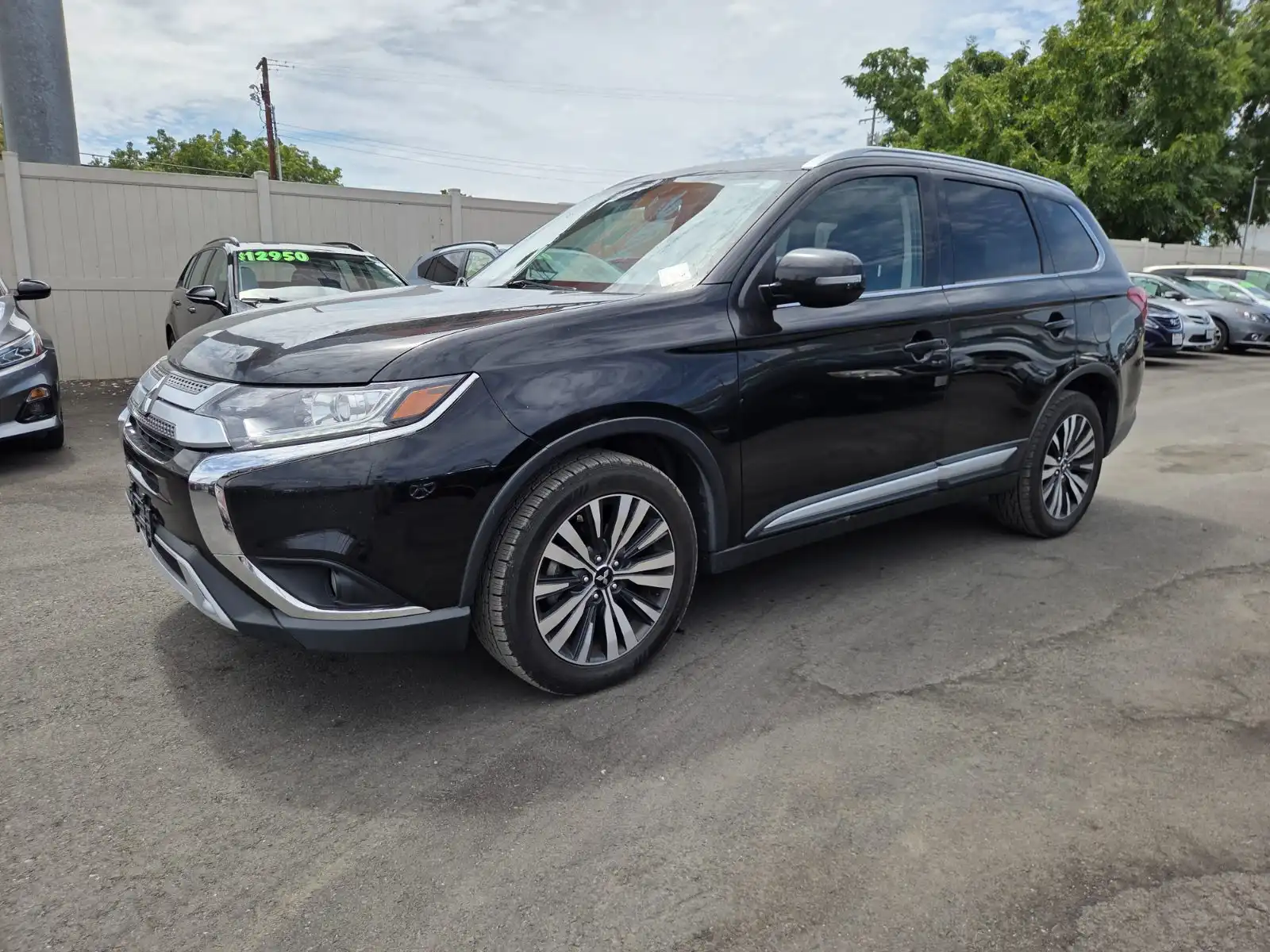 2019 Mitsubishi Outlander SEL S-AWC's photo