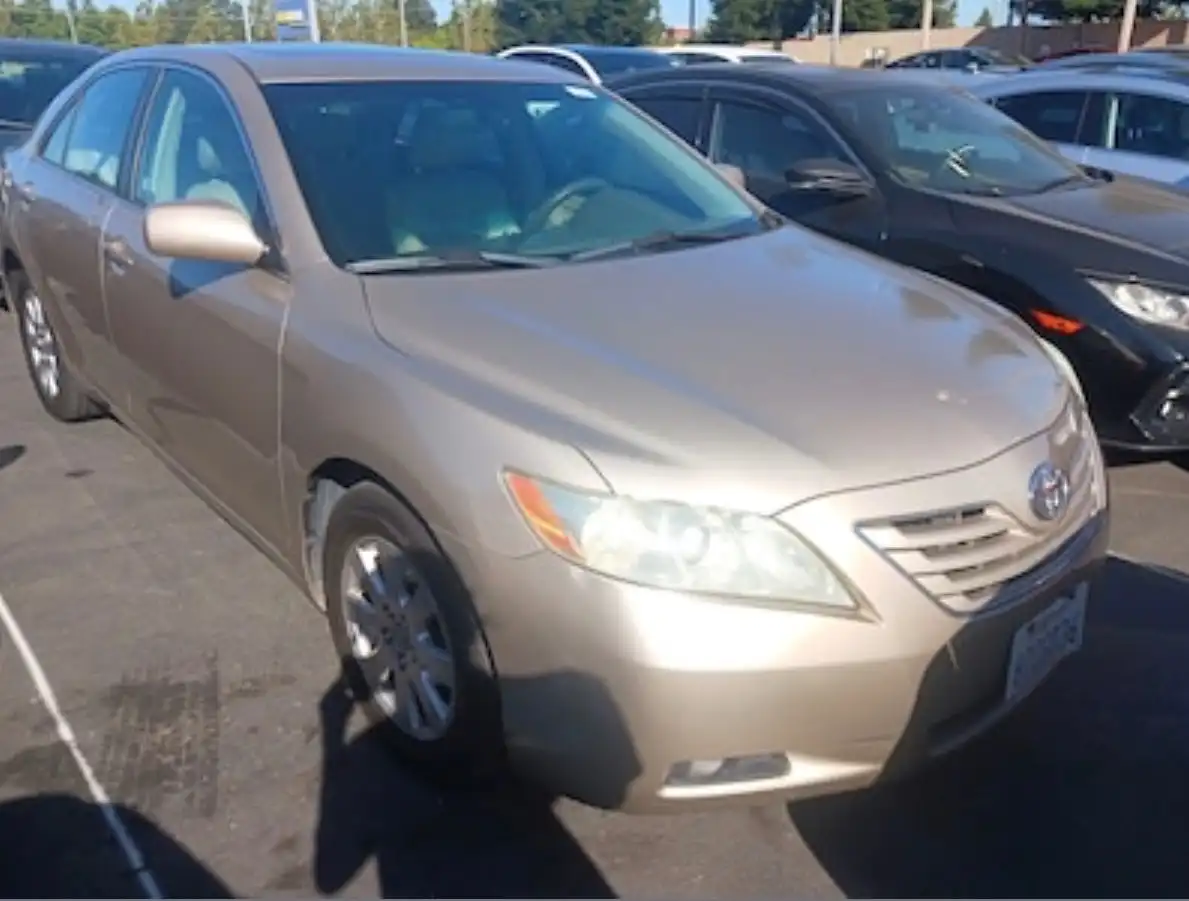 2009 Toyota Camry 2.4 Auto XLE's photo
