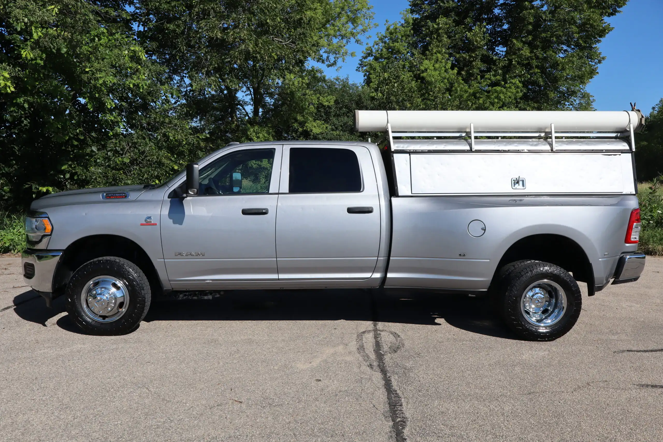 2019 RAM 3500 Tradesman 4X4 Crew Cab LWB's photo