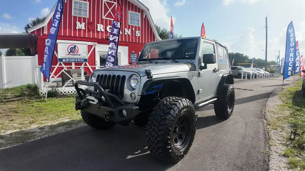 2016 Jeep Wrangler Sport's photo