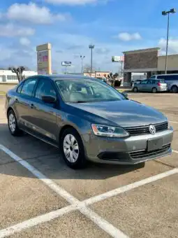 2012 Volkswagen Jetta Base 6AT's photo