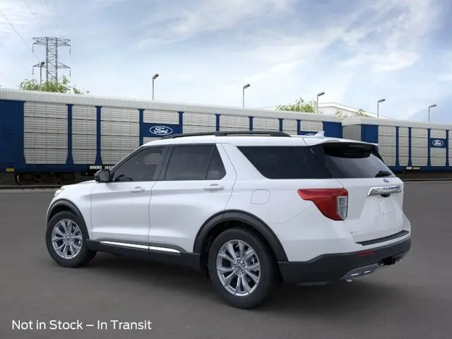 2024 Ford Explorer XLT RWD photo 4