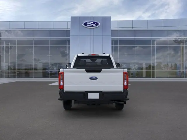 2025 Ford F-250 XL 4x4 SuperCab 8' Box photo 5