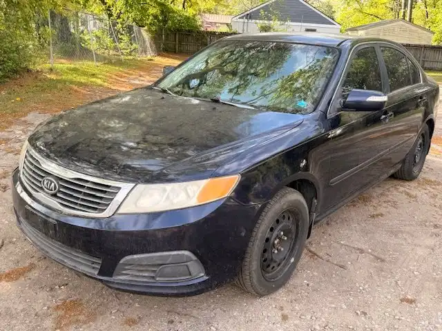 2009 Kia Optima LX's photo