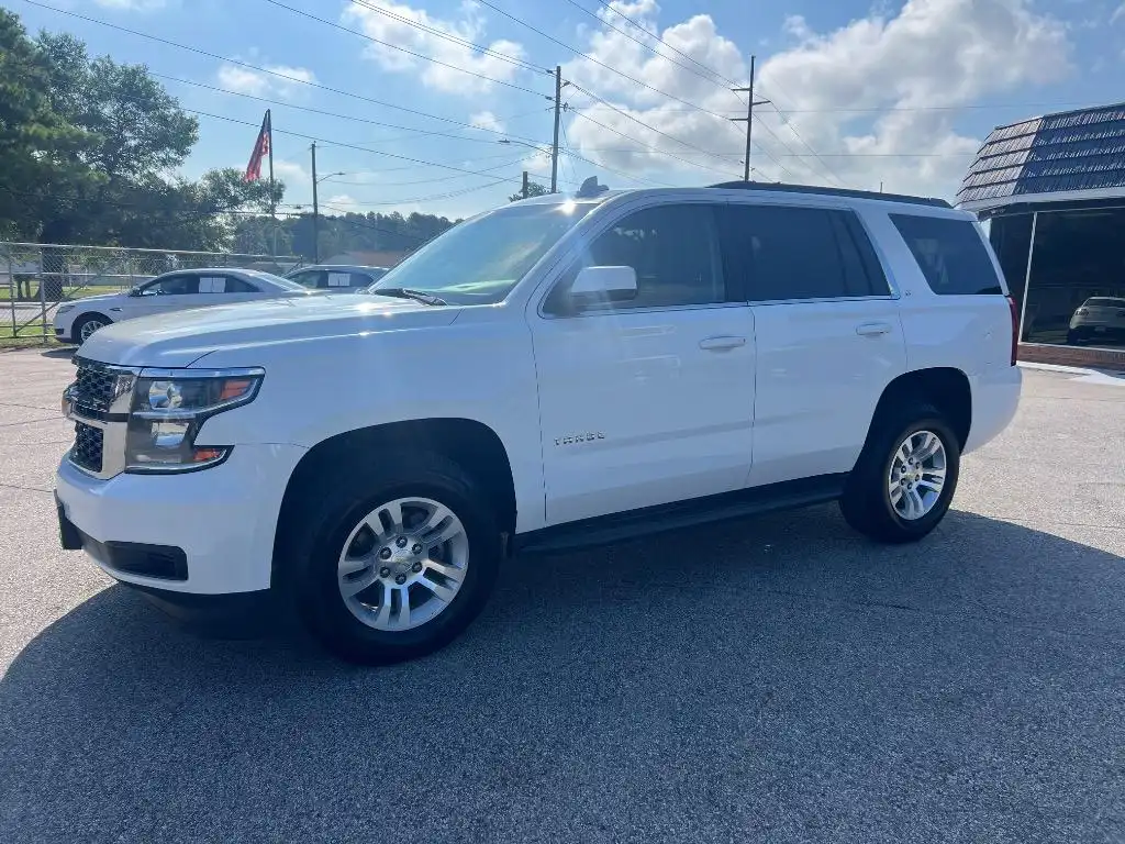 2016 Chevrolet Tahoe LT 4WD's photo