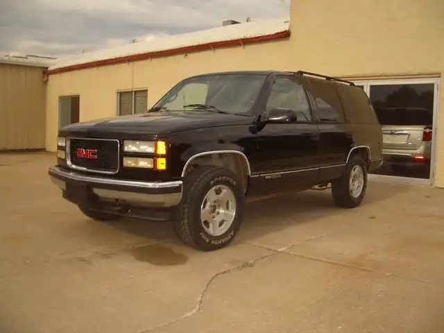 1995 GMC Yukon's photo