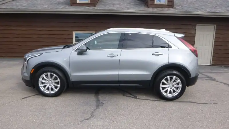 2023 Cadillac XT4 Luxury AWD's photo