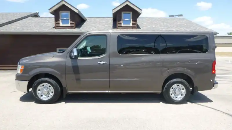 2019 Nissan NV 3500 SV V6's photo