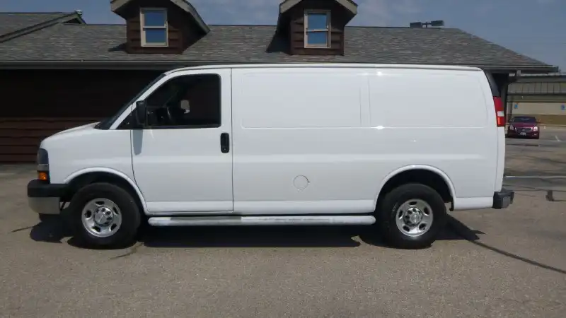 2020 Chevrolet Express 2500 Work Van HD's photo