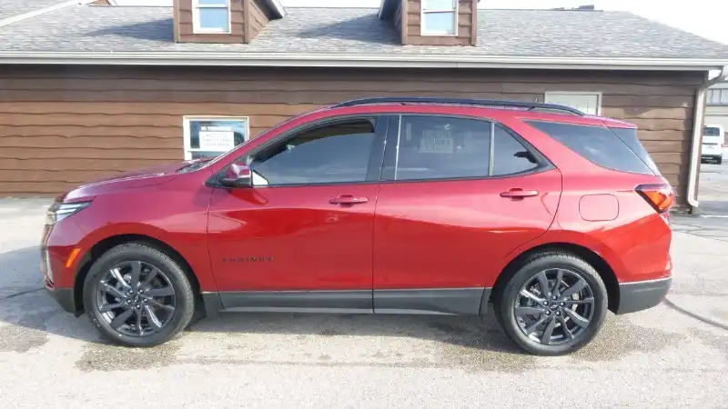 2022 Chevrolet Equinox AWD RS 1.5T's photo