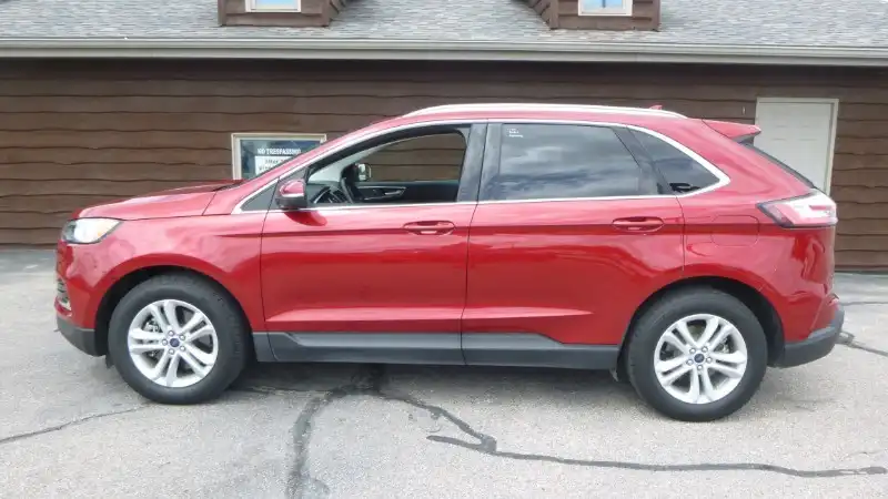 2020 Ford Edge SEL AWD's photo