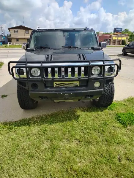 2004 Hummer H2 With B2E's photo