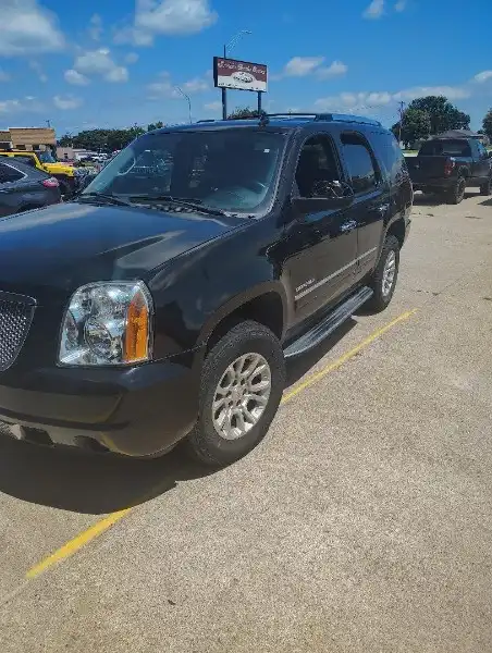 2011 GMC Yukon Denali - AWD's photo