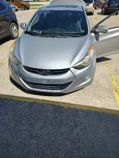 2011 Hyundai Elantra 1.8 Limited A T's photo