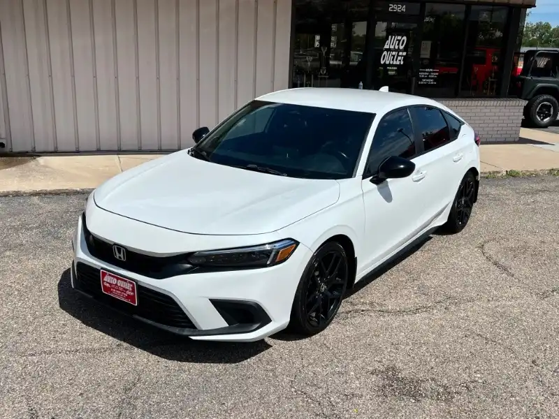 2023 Honda Civic Sport CVT's photo