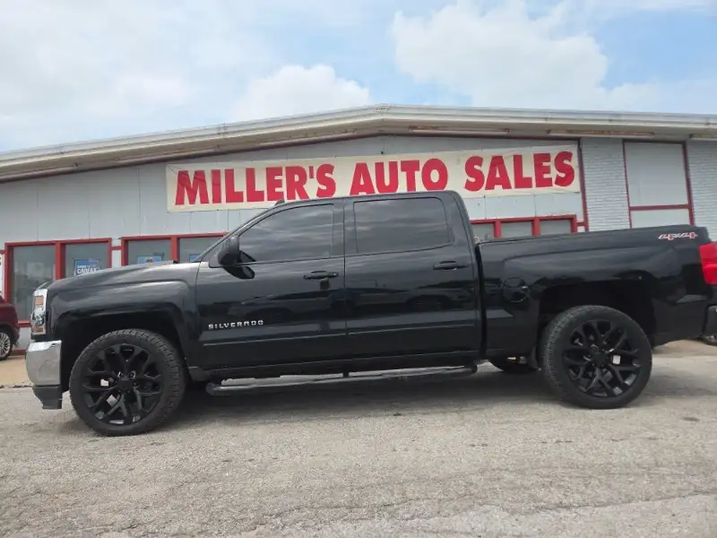 2016 Chevrolet Silverado 1500 LT 4X4 Crew Cab Standard Box's photo