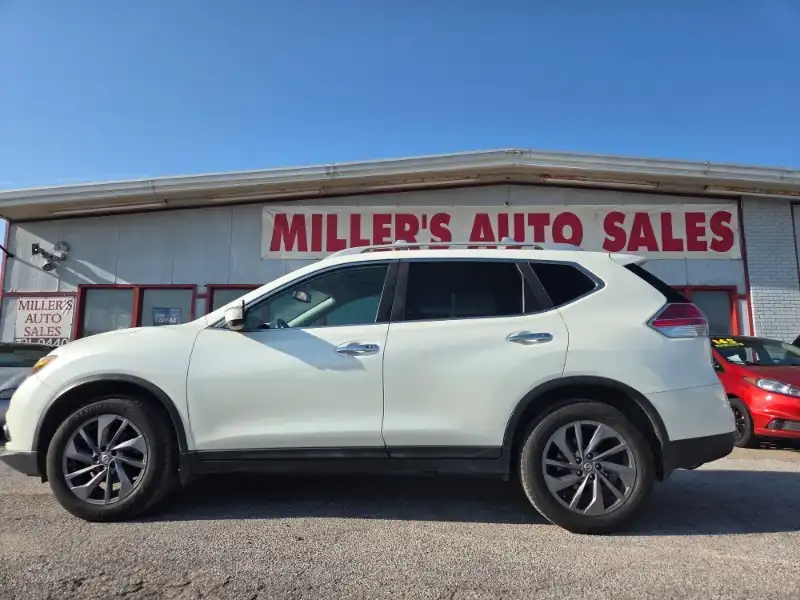 2016 Nissan Rogue SL AWD's photo