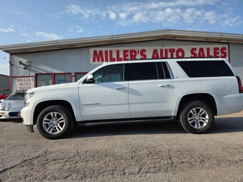 2017 Chevrolet Suburban LT 4WD 1500's photo