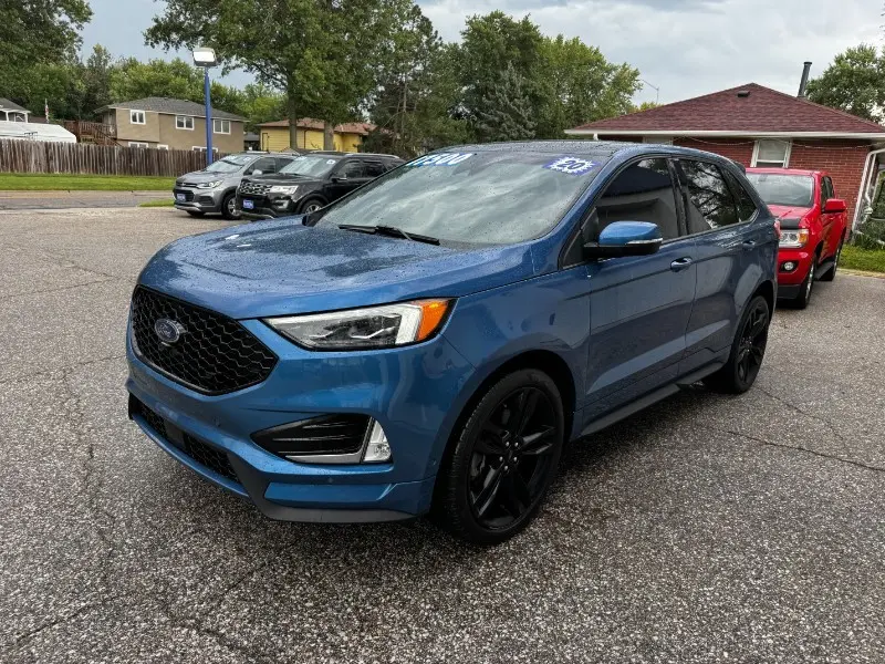 2020 Ford Edge ST AWD photo 4