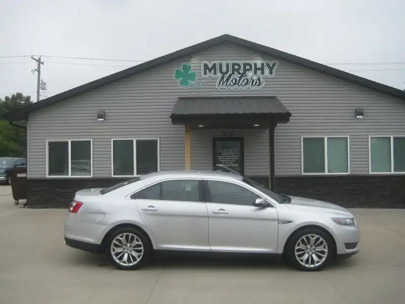 2017 Ford Taurus Limited FWD's photo