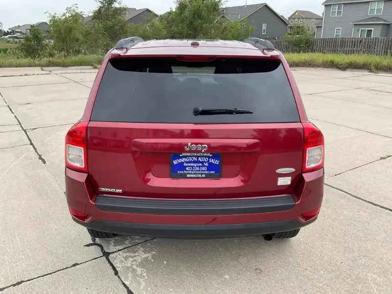 2013 Jeep Compass Latitude photo 3