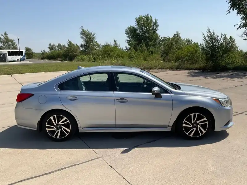2017 Subaru Legacy 2.5i Sport's photo