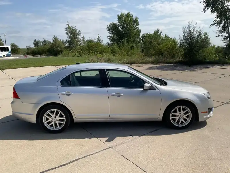 2012 Ford Fusion SEL I-4's photo