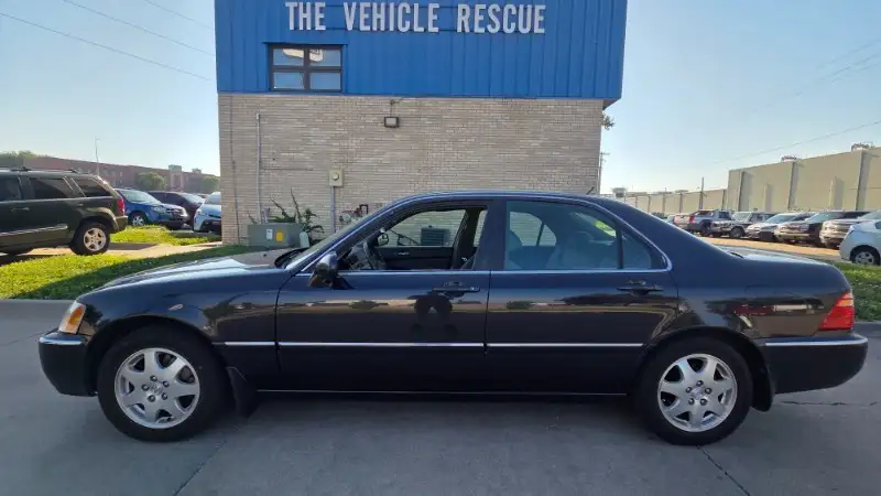 2002 Acura RL 3.5's photo