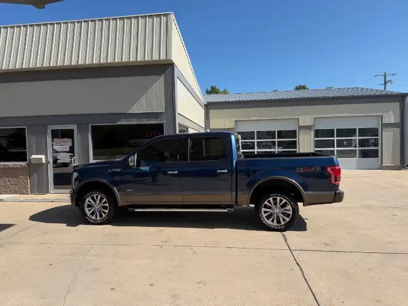 2016 Ford F-150 Lariat 4x4 SuperCrew 5-1/2 Box's photo