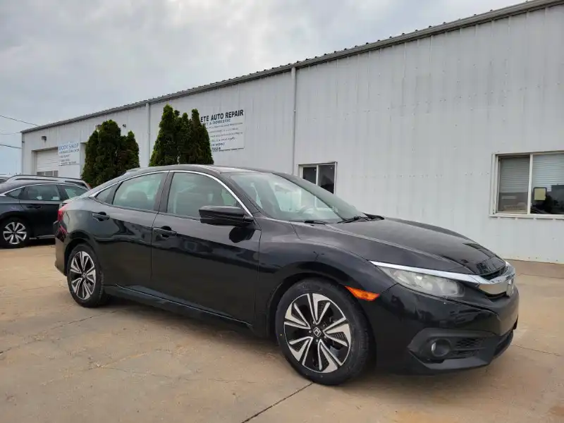 2017 Honda Civic EX-T CVT's photo