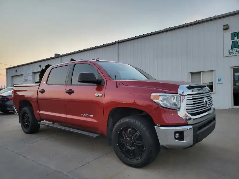 2014 Toyota Tundra 5.7 Auto 4WD FFV SR5 Crew Max's photo