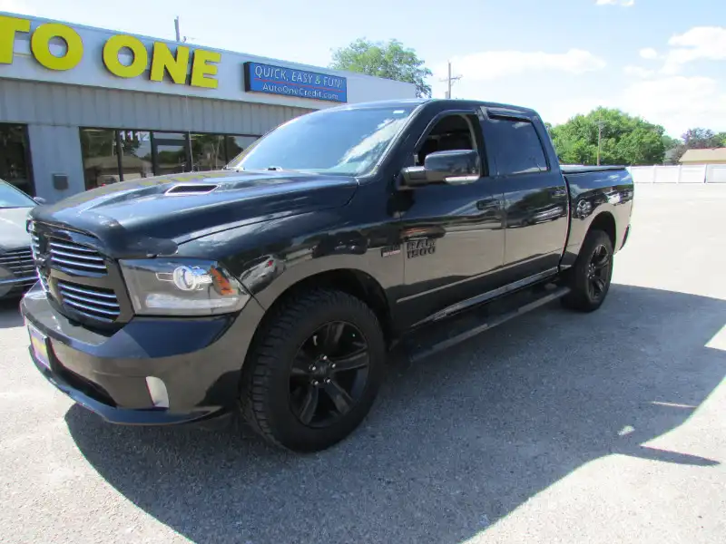 2016 RAM 1500 Sport Crew Cab 4x4 5'7" Box's photo