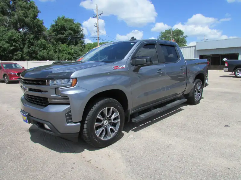 2022 Chevrolet Silverado 1500 RST 4X4 Crew Cab Short Box's photo