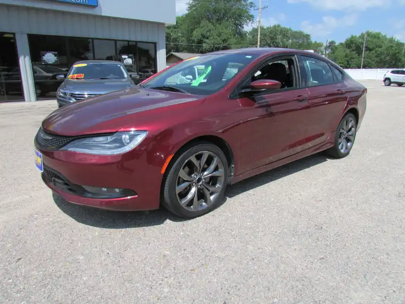 2015 Chrysler 200 S AWD's photo