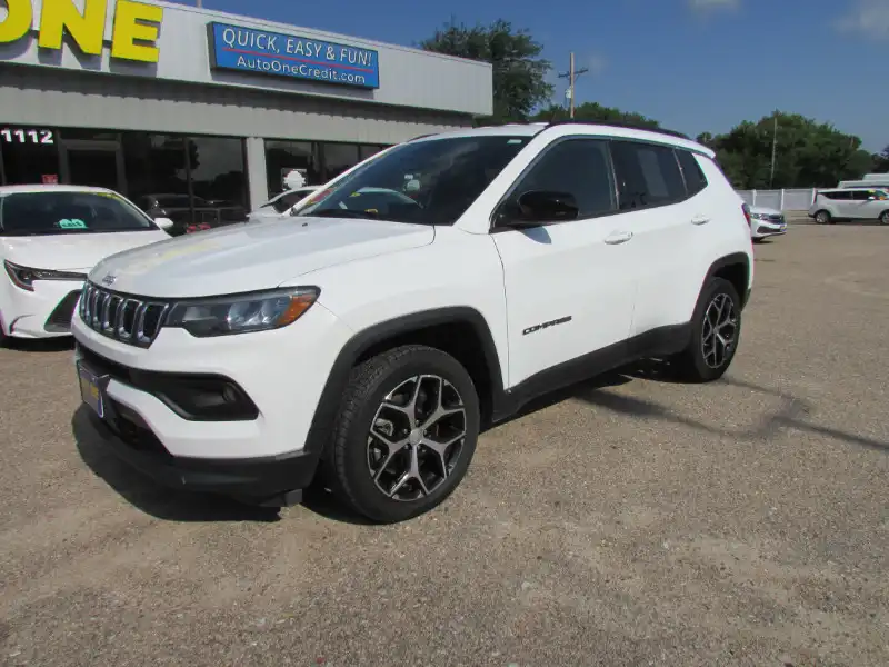 2024 Jeep Compass Latitude 4X4's photo