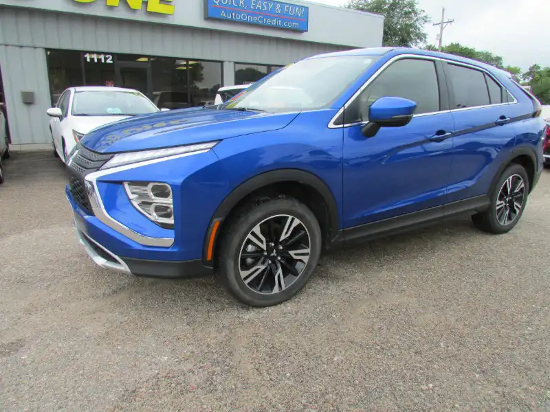 2025 Mitsubishi Eclipse Cross SE S-AWC's photo