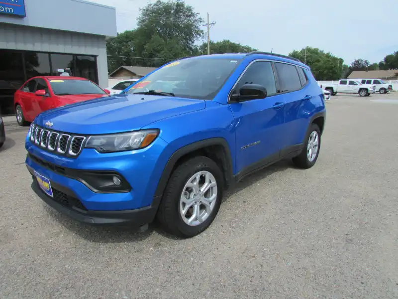 2024 Jeep Compass Latitude 4WD's photo