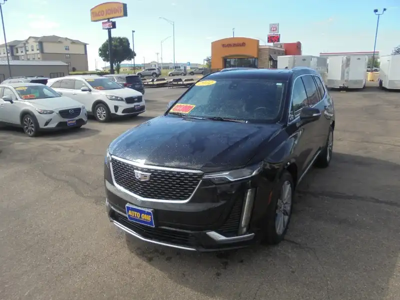 2022 Cadillac XT6 Premium Luxury Auto's photo