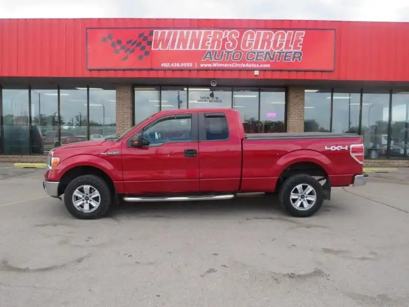 2010 Ford F-150 XLT 4WD SuperCab 145 in's photo