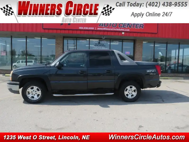 2004 Chevrolet Avalanche 4x4 1500 Series's photo
