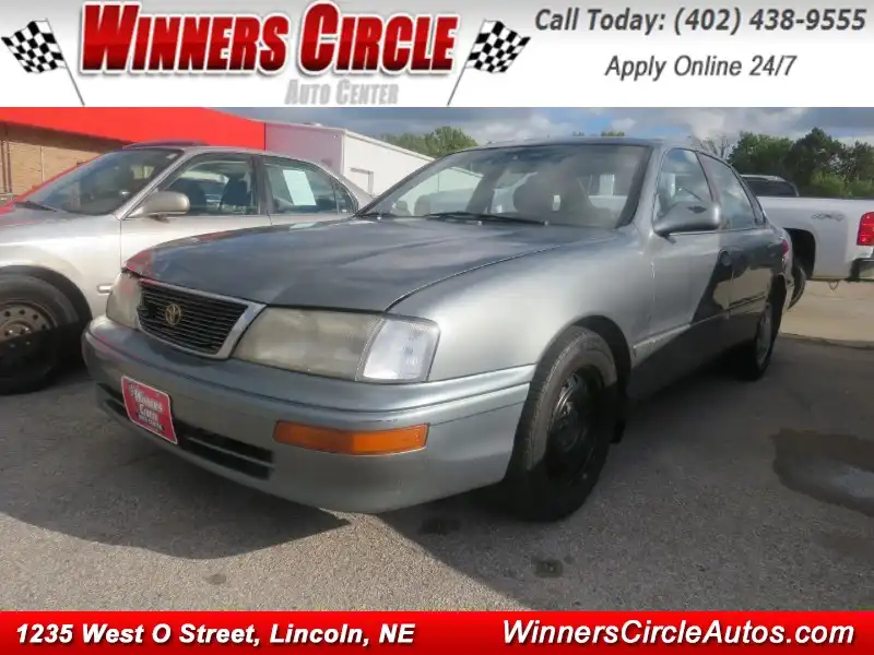 1996 Toyota Avalon's photo