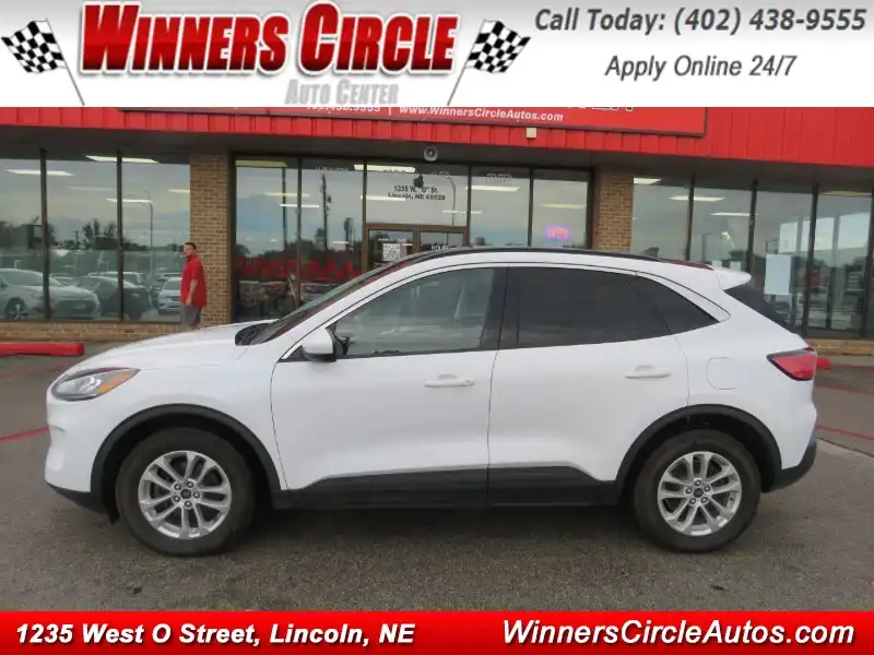2021 Ford Escape SE AWD's photo