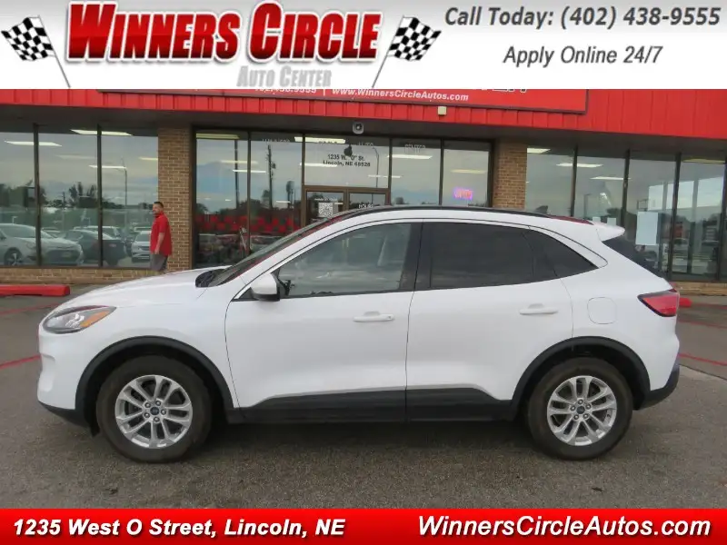 2021 Ford Escape SE AWD's photo