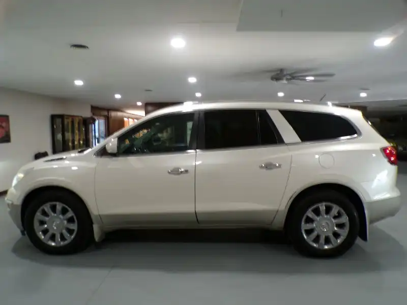 2012 Buick Enclave Premium AWD's photo