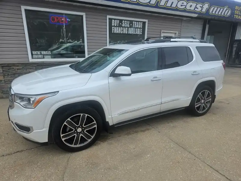 2018 GMC Acadia Denali AWD's photo