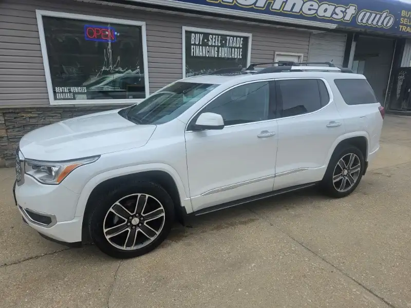 2018 GMC Acadia Denali AWD's photo