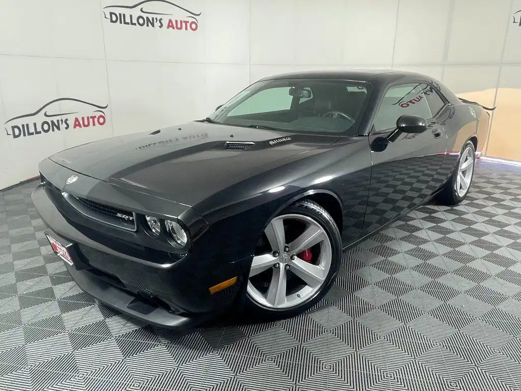 2009 Dodge Challenger SRT8's photo