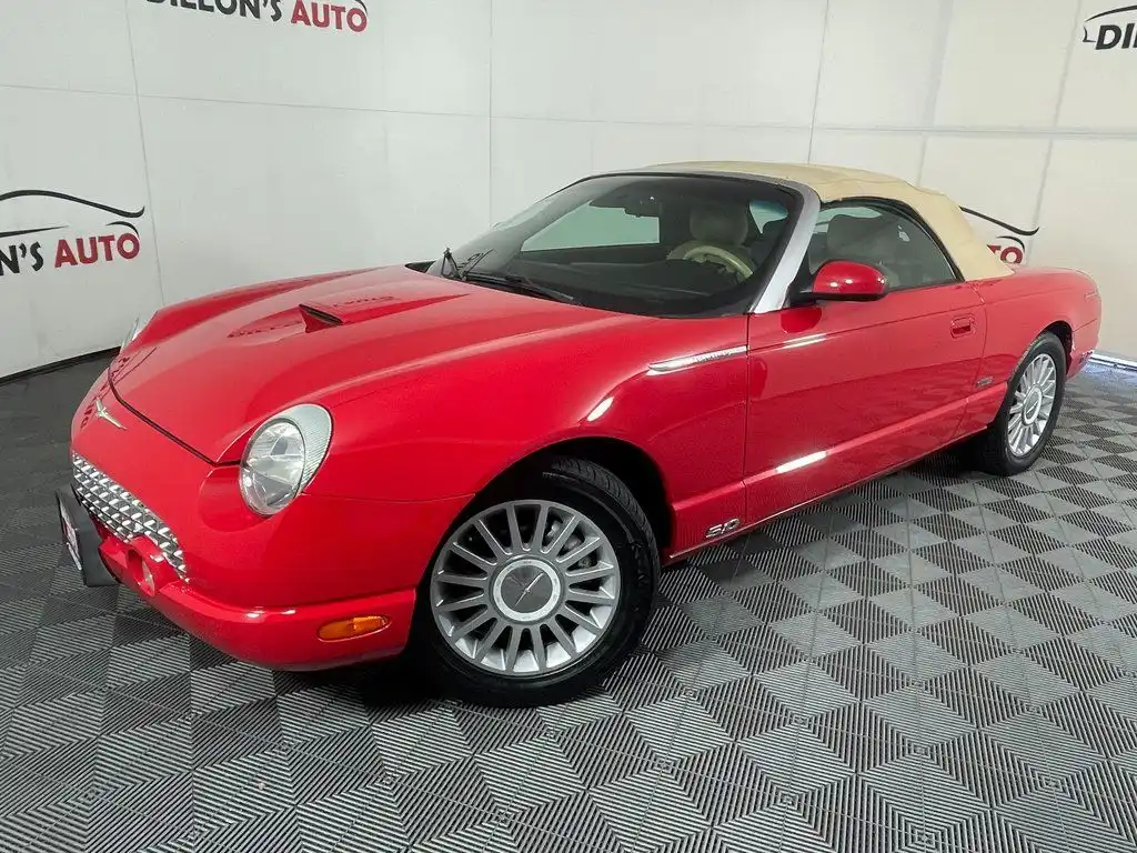 2005 Ford Thunderbird Deluxe's photo